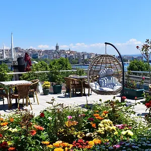 زيارة الفندق